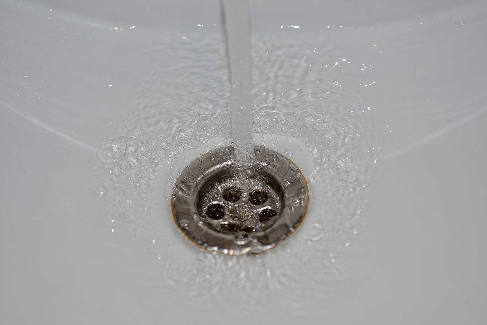 A2B Drains provides services to unblock blocked sinks and drains for properties in Castleford.